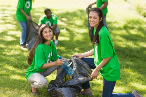 Choosing the right garden waste removal service in Brompton
